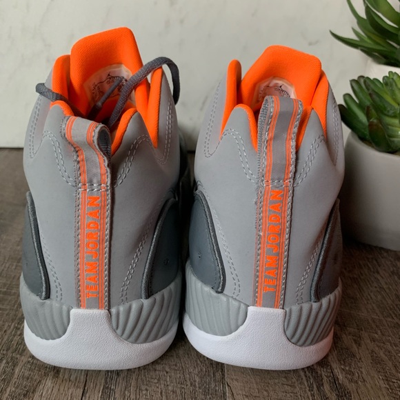 Jordan Jumpman Team II - Picture 9 of 12